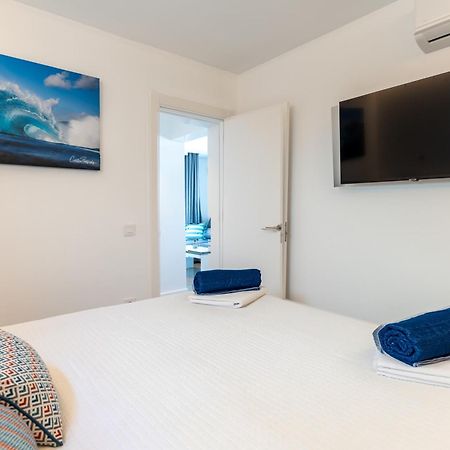 2 Apartments Sea Breeze Famara Bagian luar foto
