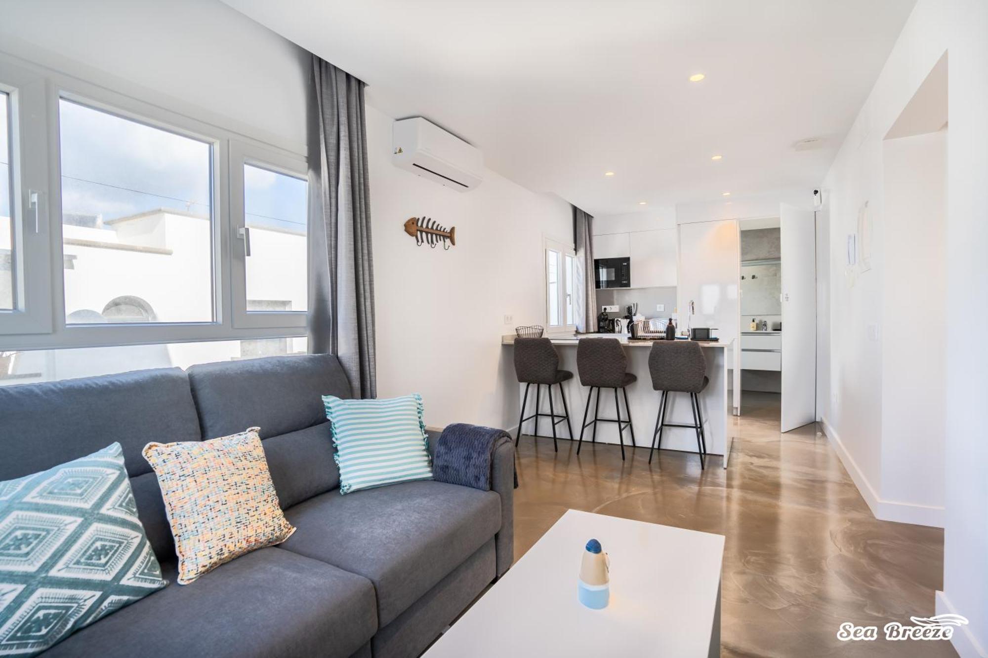 2 Apartments Sea Breeze Famara Bagian luar foto