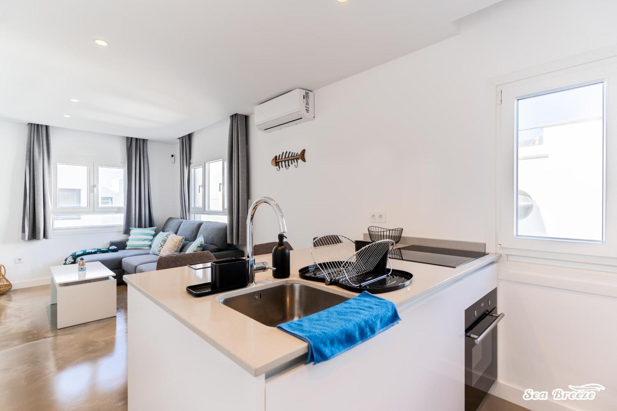 2 Apartments Sea Breeze Famara Bagian luar foto